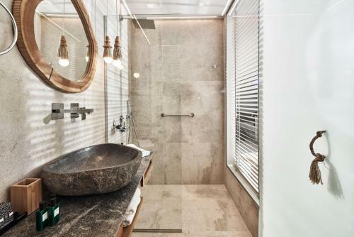 Hotel Volcano Luxury Suites Milos
