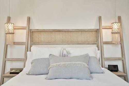 Hotel Volcano Luxury Suites Milos