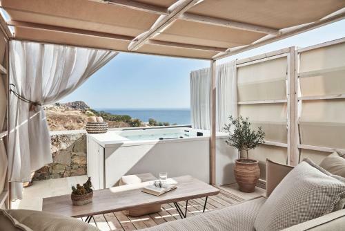 Hotel Volcano Luxury Suites Milos