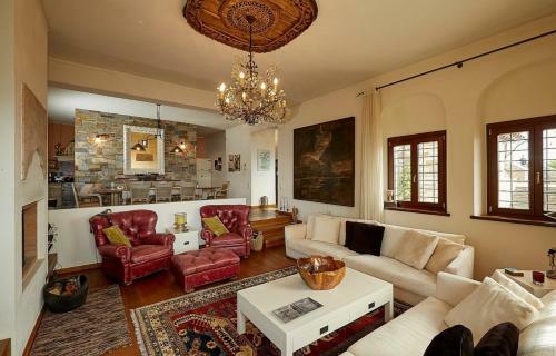 Black Diamond Luxury Unique Villa Pelion