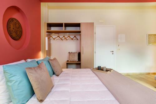 Iliana Apartments