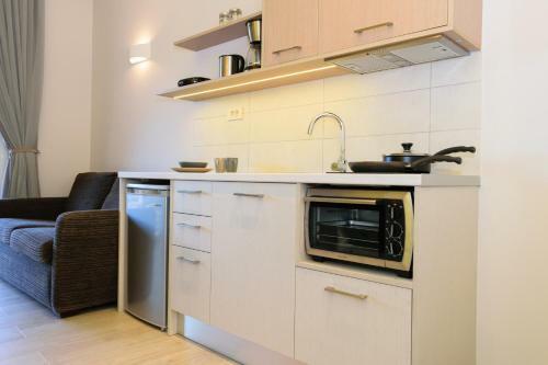Iliana Apartments