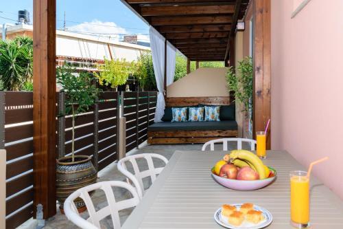 Iliana Apartments