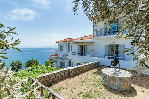 Hostal Stamatiou Estate