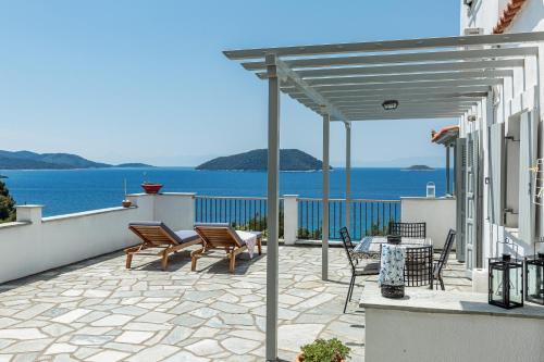 Hostal Stamatiou Estate