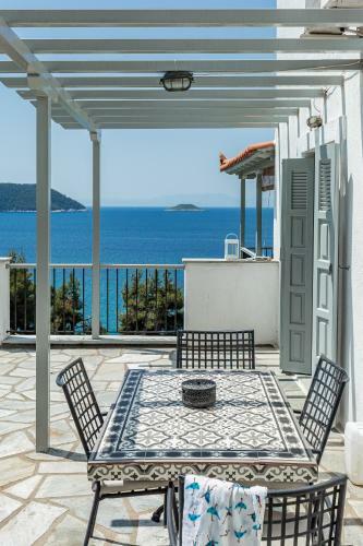 Hostal Stamatiou Estate