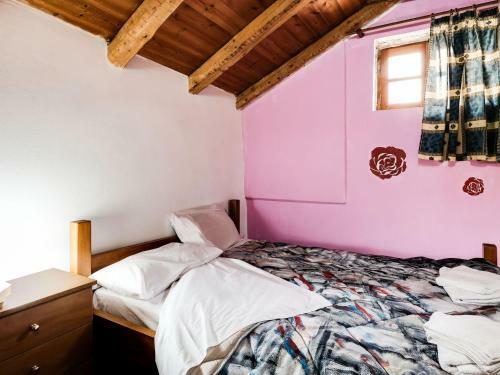 Beautiful Apartment In Askos With Balcony