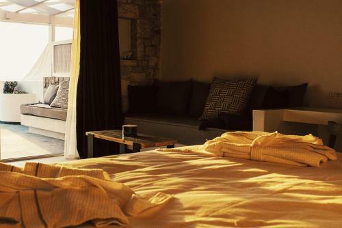 Hotel Aliv Stone Suites & Spa