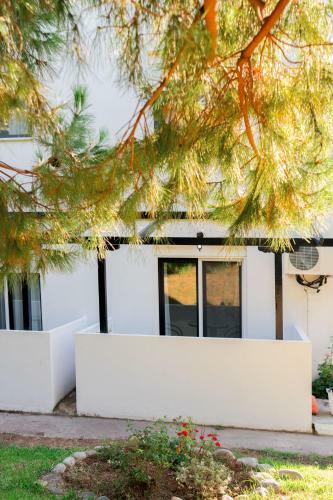 Aparthotel Samothraki Beach Apartments & Suites Hotel