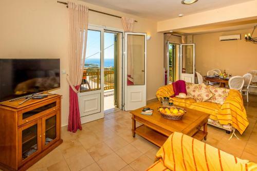 Lourdas Beach View Villa