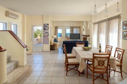 Crystal Bay Villa