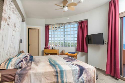 Kounopetra Villa Sleeps 10 With Pool