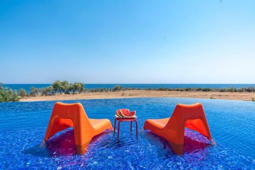 Kounopetra Villa Sleeps 10 With Pool