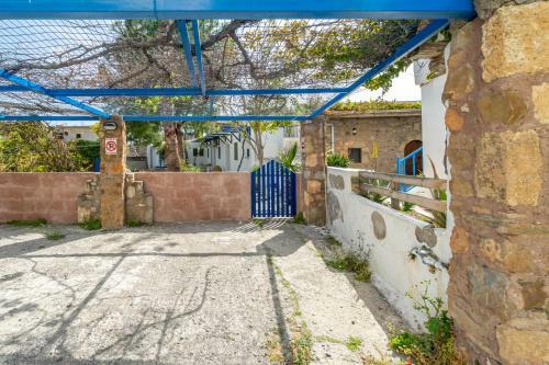 Deluca Villa Traditional Stone House