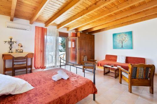 Deluca Villa Traditional Stone House