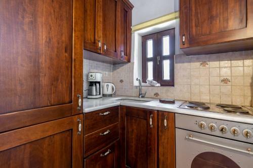 Deluca Villa Traditional Stone House