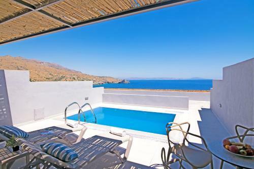 Varkotopi Villas