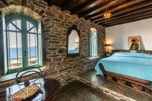 Amazing Location At Panousa Home 1