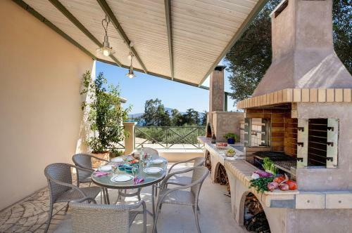 Villa Olive Grove