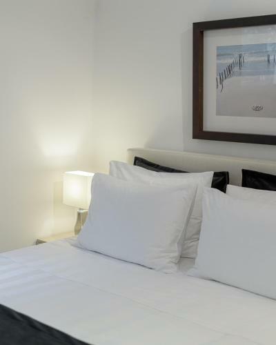 Luxurious Beachfront Villa Maira