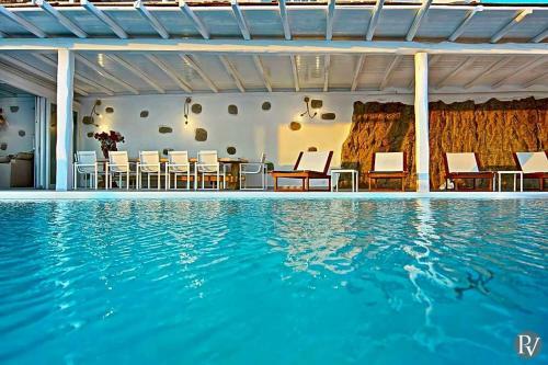 Faros Armenistis Villa Sleeps 16 With Pool And Air Con