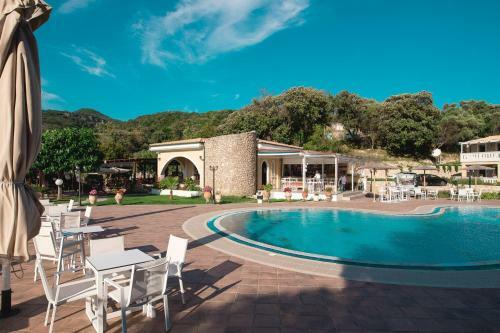 Hotel Anemolia Parga Suites