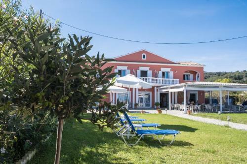 Bed & Breakfast Christina Beachfront Rooms