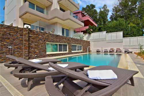 Luxurious Nel Mar Villa