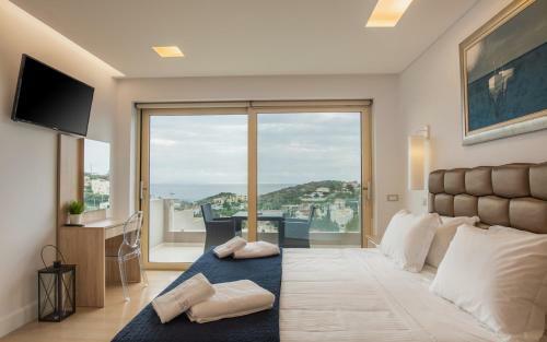 Luxurious Nel Mar Villa