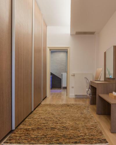 Luxurious Nel Mar Villa