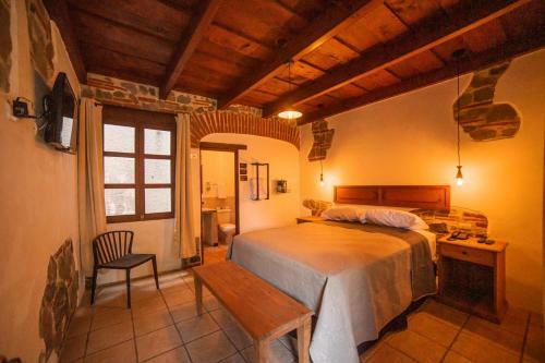 Hotel Cacique Real