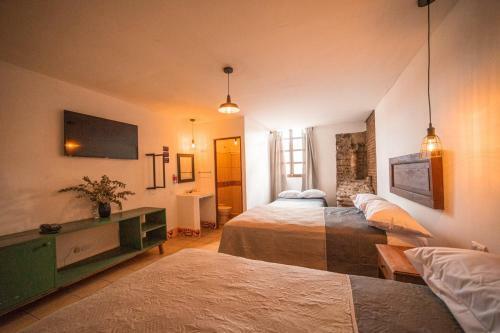 Hotel Cacique Real