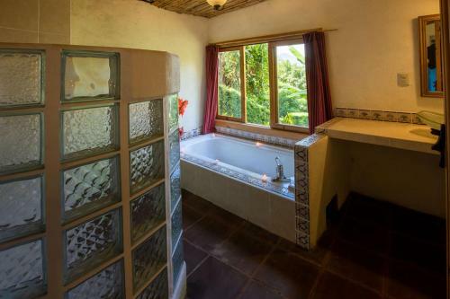 Hotel Jenna's River Bed And Breakfast