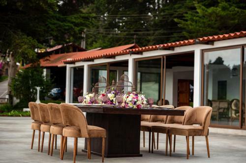 Hotel Vista Encantada