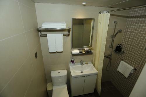 We Hotel
