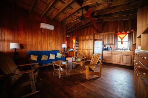 Hotel Caba�as On Clark?s Cay