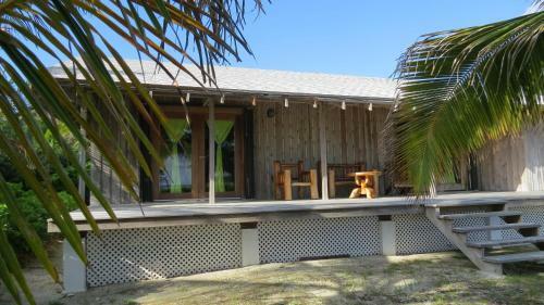 Hotel Caba�as On Clark?s Cay