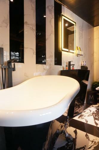 Hostal Star City Hotel