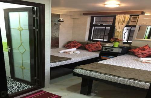 Hostal Rich Hotel