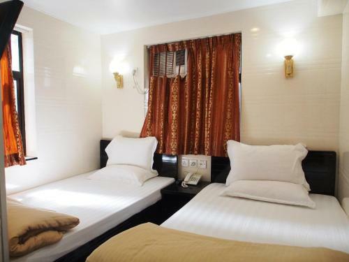 Hostal New Day Night Hostel