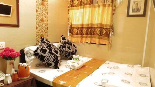 Hostal New Day Night Hostel