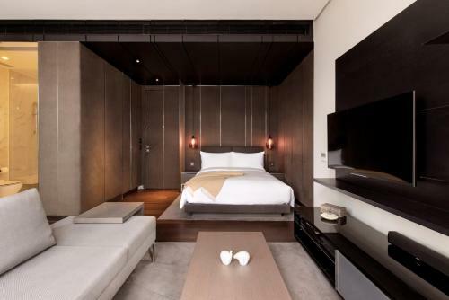 Aparthotel East Residences