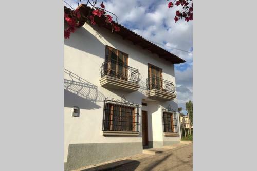 La Casa de Dona Irma Townhouse