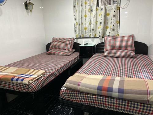 Hostal Vienna Hostel