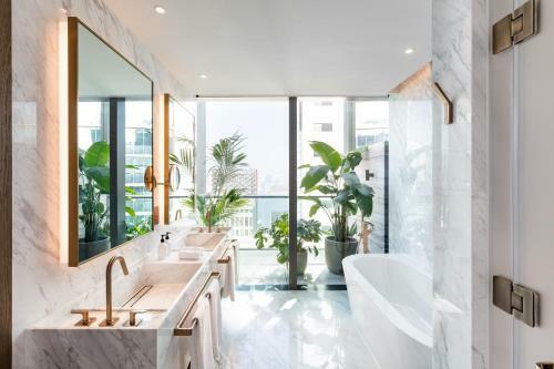 Hotel The Hari Hong Kong