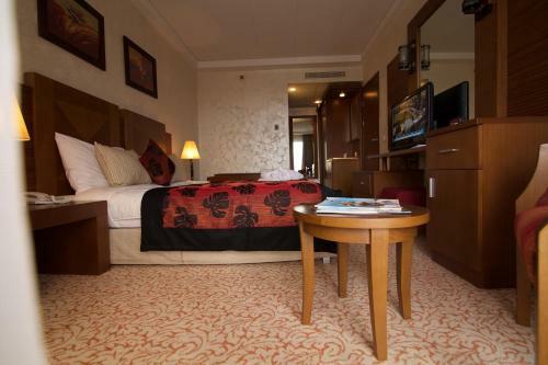 Hala Hotel & Aqua Park