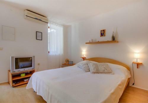 Apartments Jelena