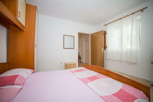 Apartments Ned-with Terrace