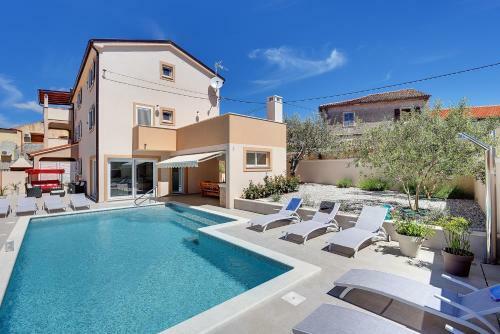 Villa Granny House