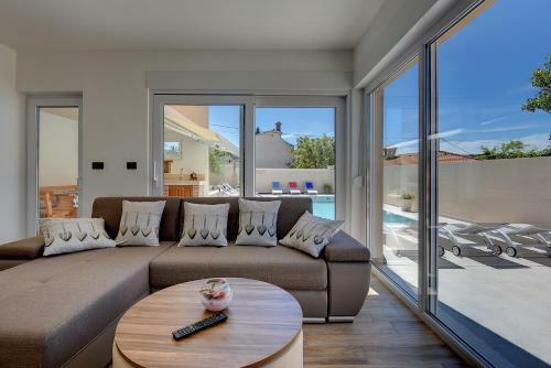 Villa Granny House